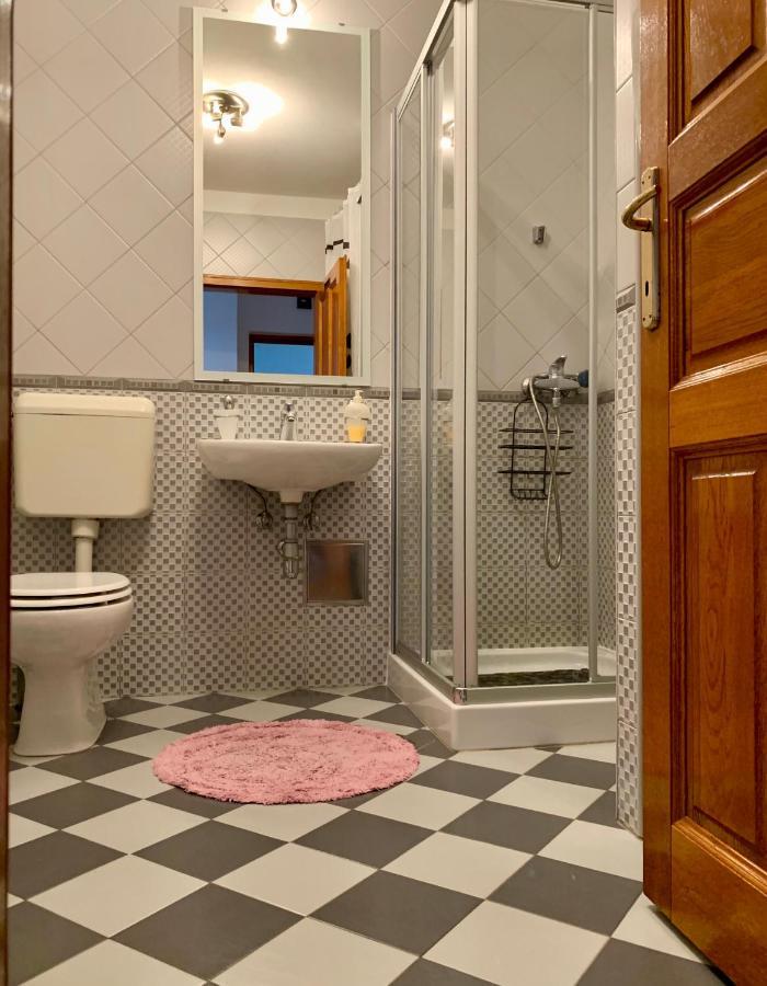 Apartma Lapov Icici